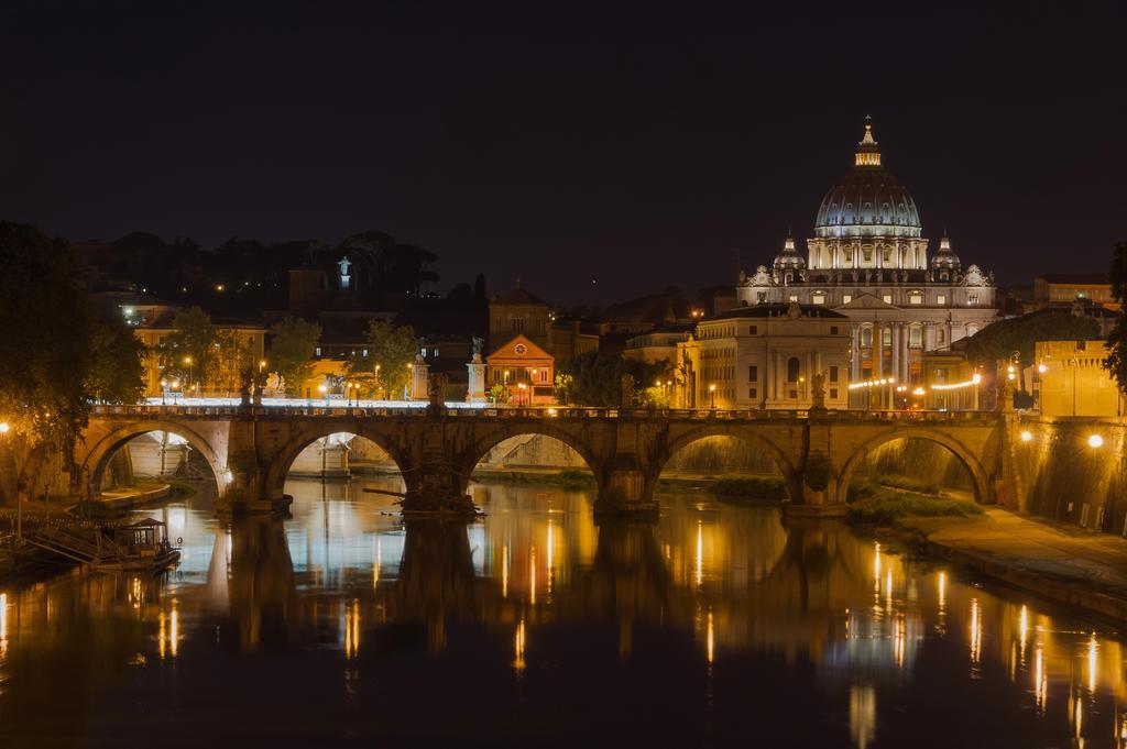 Casa Mike Al Vaticano *